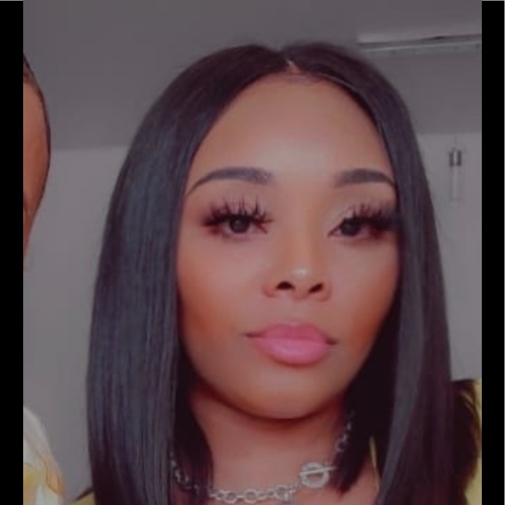 Meet your Posher, Sade